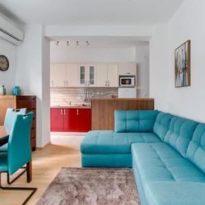 Apartments LORA 13.Jula 15