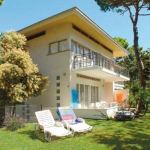 Lignano Pineta Villa mit Garten