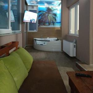 Apartments Zlatko
