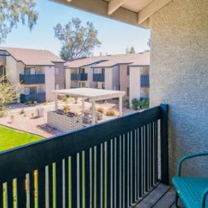 1BR Apt in North Phoenix with Pool by WanderJaunt