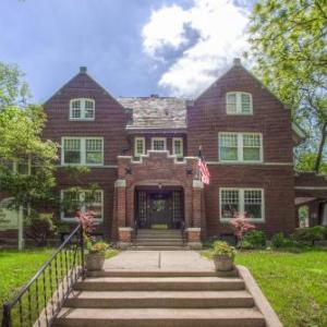 Hotels near Kimball Recital Hall Lincoln - The Rogers House Inn