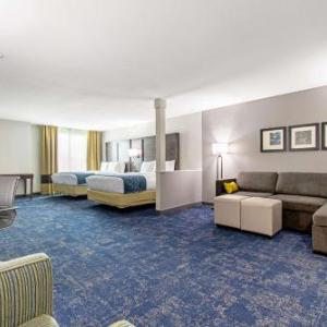 Hotels near Grace Church of Humble - Comfort Suites Humble Houston IAH