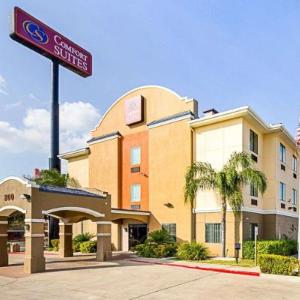 Comfort Suites At Plaza Mall