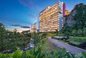Le Eminence Puncak Hotel Convention and Resort, Puncak