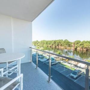Alan Shepard Park Hotels - Cape Crossing Resort & Marina