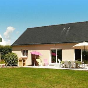 Holiday Home Camaret-sur-Mer - BRE06262-F