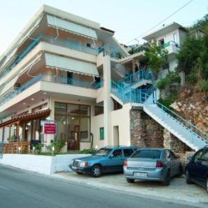 Let Rooms Lukova