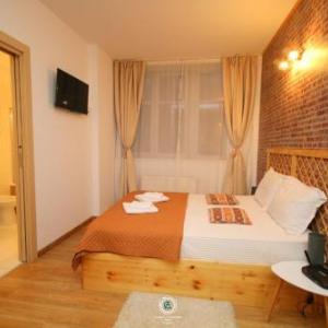 Rustic Studio