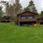 Evergreen Bay Resort Lake Cabin near Itasca