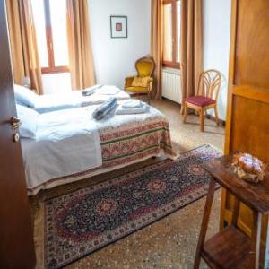 Ca' San Trovaso by Sarlux