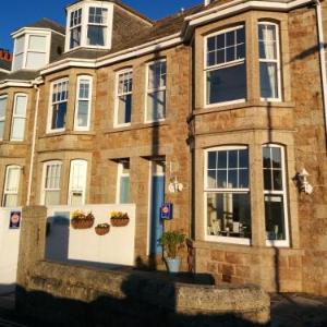 Tregony Guest House
