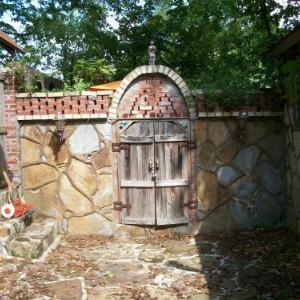 Center Street Stone Cottage