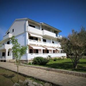 Apartments and rooms with parking space Pag - 13060