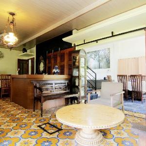 Embe Joglo Homestay