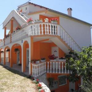 Apartments Zvone