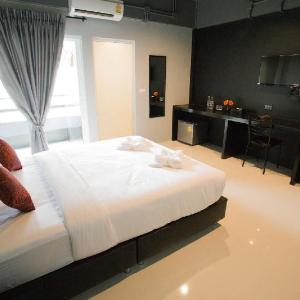 B-Black Hotel
