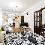 Tverskaya White Apartment in City Centre Moscow 