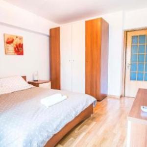 Bucharest Vacation Rentals Deals At The 1 Rental In Great Apartment Unirii Boulevard