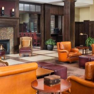 Hotels near Heart of the Beast Theatre - Sheraton Hotel Minneapolis Midtown