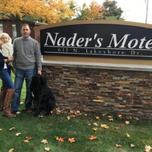 Nader's Motel & Suites