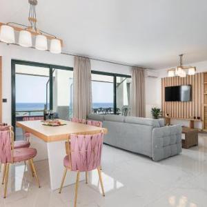 Elia Penthouse