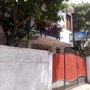 Royal Resort