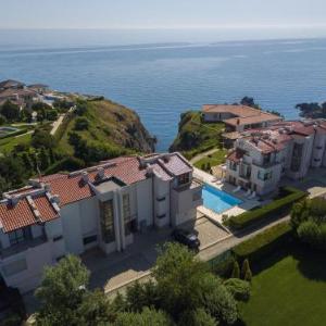 Sunrise Apartments