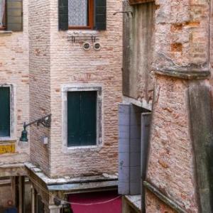 Rialto Suite 1602