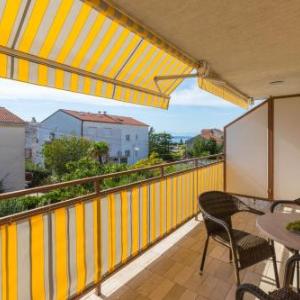 One-Bedroom Apartment in Crikvenica I