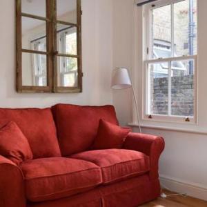 Charming 3-Bed Garden Flat In Edwardian Terrace