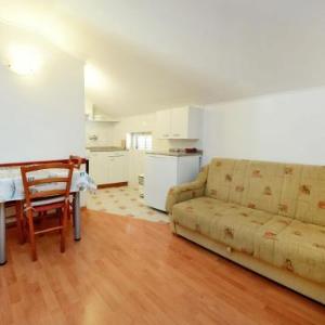 Apartment Surjan-2