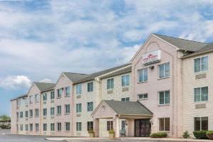 Hawthorn Suites by Wyndham Lancaster, Lancaster