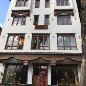 Hotel Khamsum