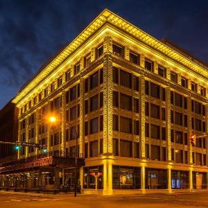 Curtiss Hotel Ascend Hotel Collection