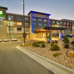 The Stadium at South Field Provo Hotels - Holiday Inn Express & Suites Lehi - Thanksgiving Point