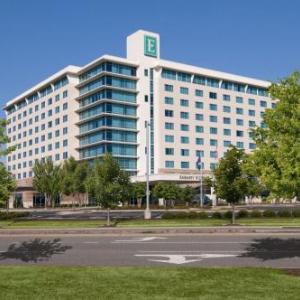 Embassy Suites by Hilton Hampton Convention Center