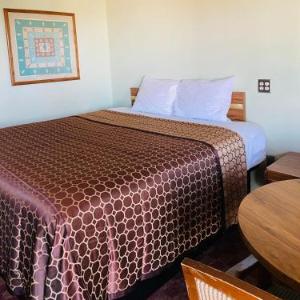 cheap hotels in gonzales tx