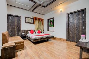 OYO 6644 Rittika Mansion, Kolkata