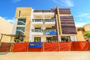 FabHotel Mulberry Retreat Sushant Lok - Fully Vaccinated Staff, Gurgaon