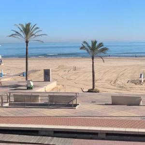 BEACH I