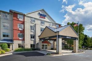 Fairfield Inn & Suites Detroit Livonia, Livonia