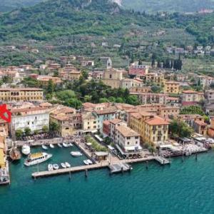 Malcesine Central Home Deluxe