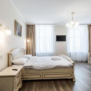 Opera House Apartment 3