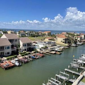 Landfall Towers 71 Condominium Condo