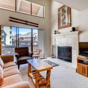 1 Br + Loft With Deck - Sleeps 6 People Condo