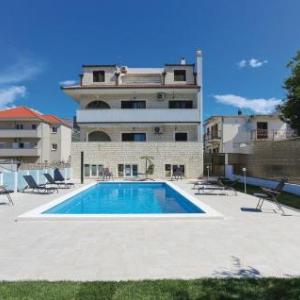 Apartments Bulj