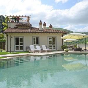 Poggio a Caiano Villa Sleeps 6 Pool Air Con WiFi