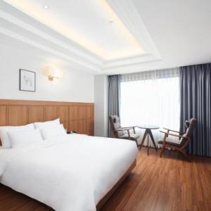 Lion Hotel