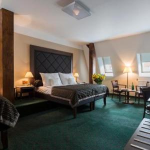 Hotel William
