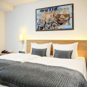 O2 Arena Prague Hotels - Hotel Duo